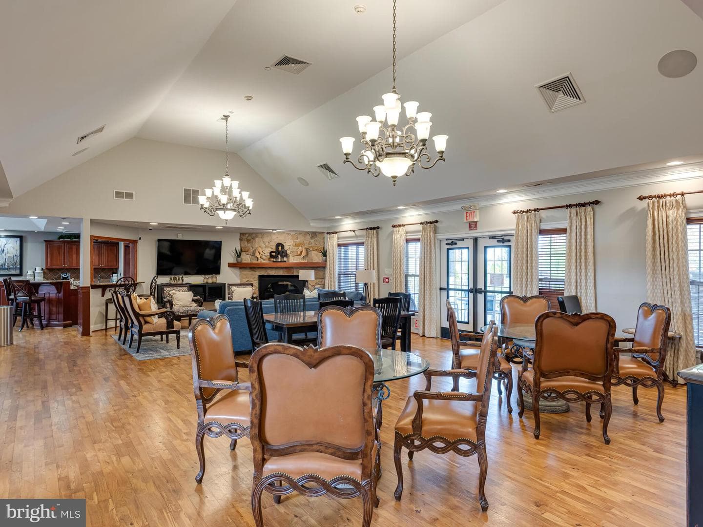 214 Silverbell Court photo 53