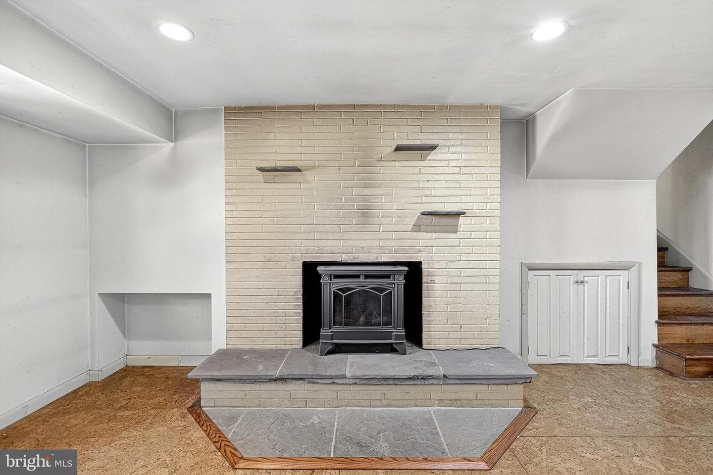 666 E Lafayette Drive photo 37