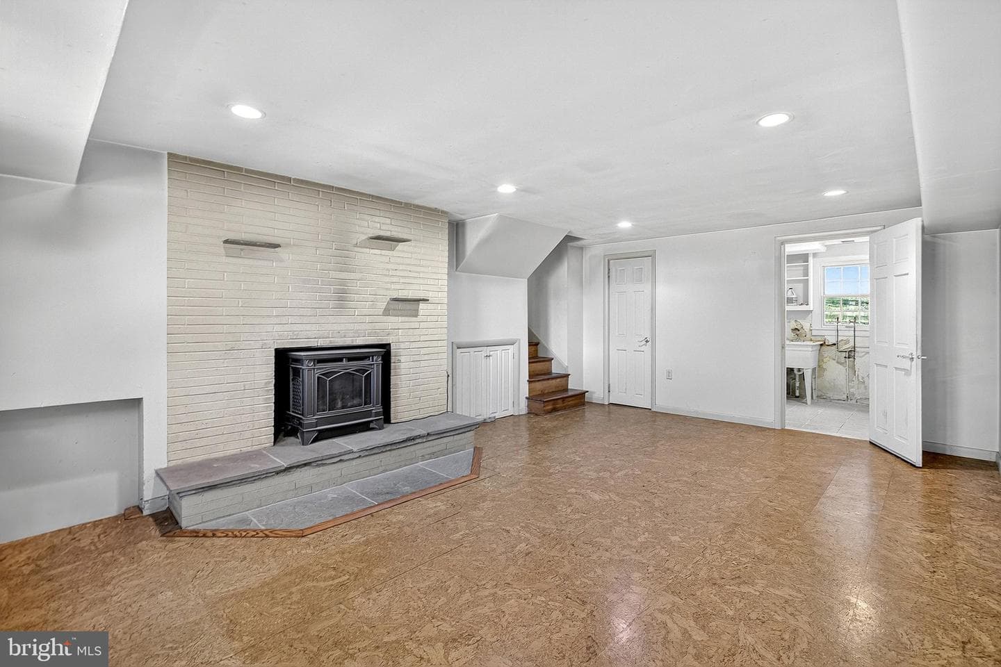 666 E Lafayette Drive photo 38