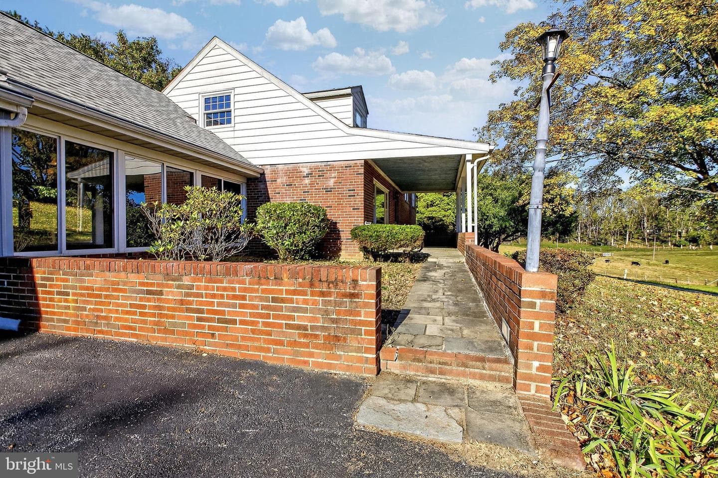 666 E Lafayette Drive photo 4