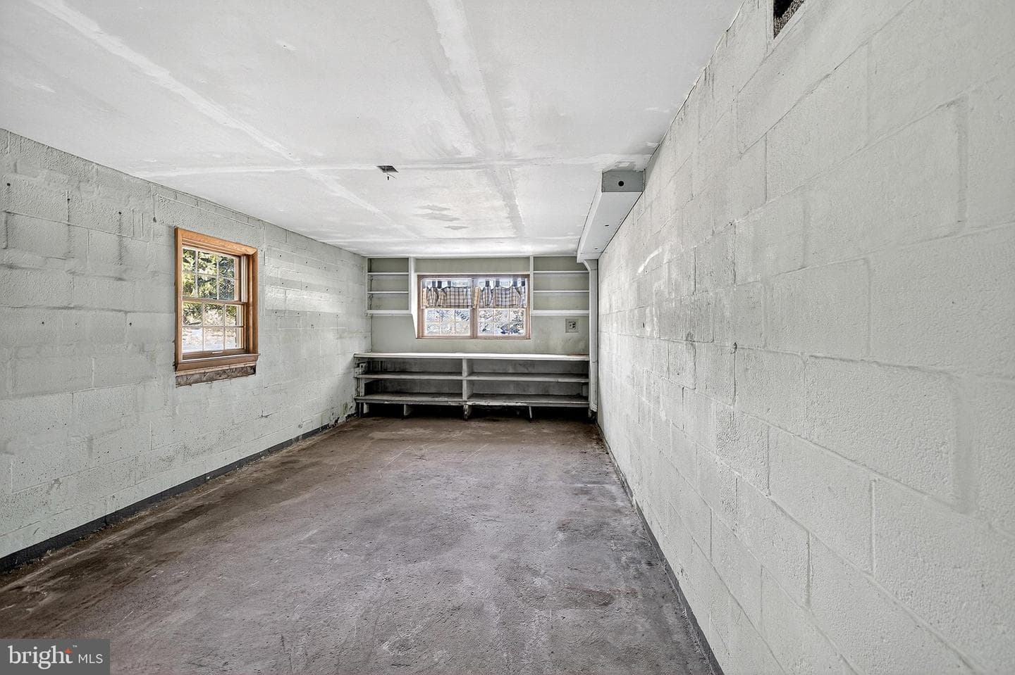 666 E Lafayette Drive photo 43