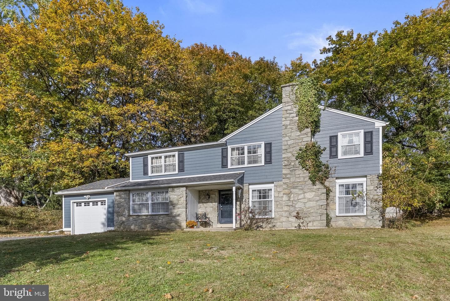 25 Hillendale Road photo 1