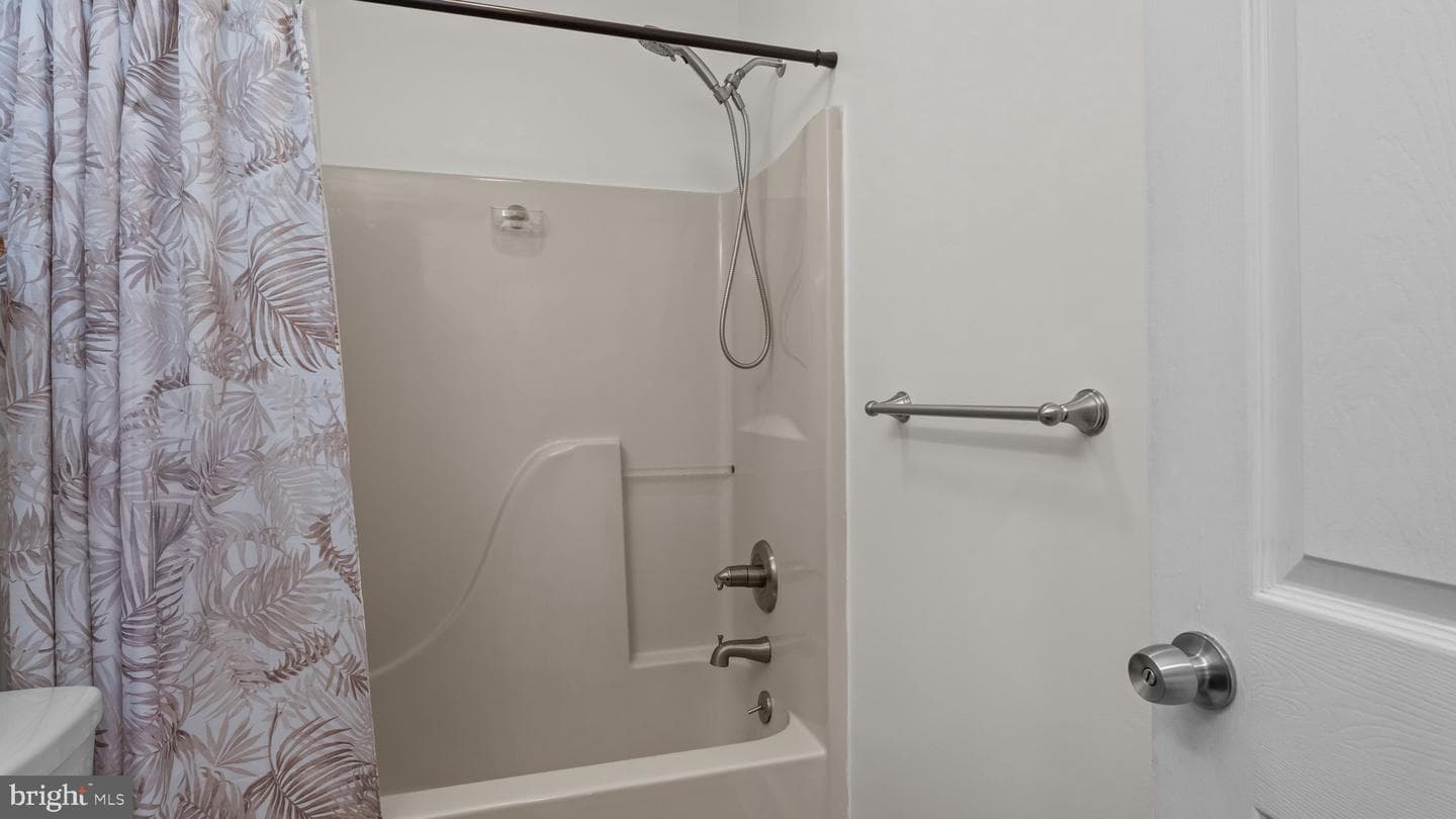 32 Lafayette Avenue photo 10