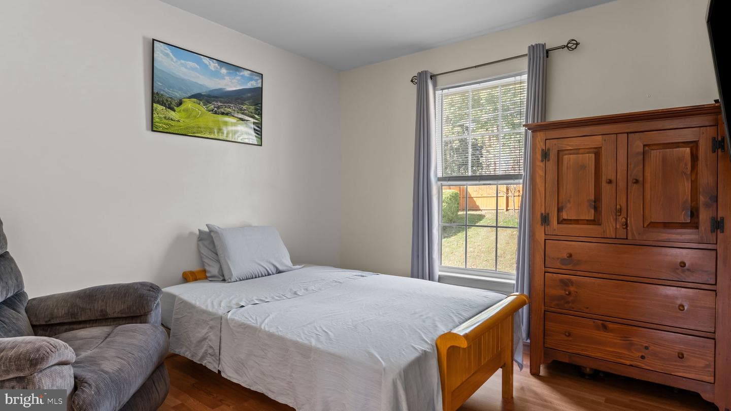 32 Lafayette Avenue photo 14