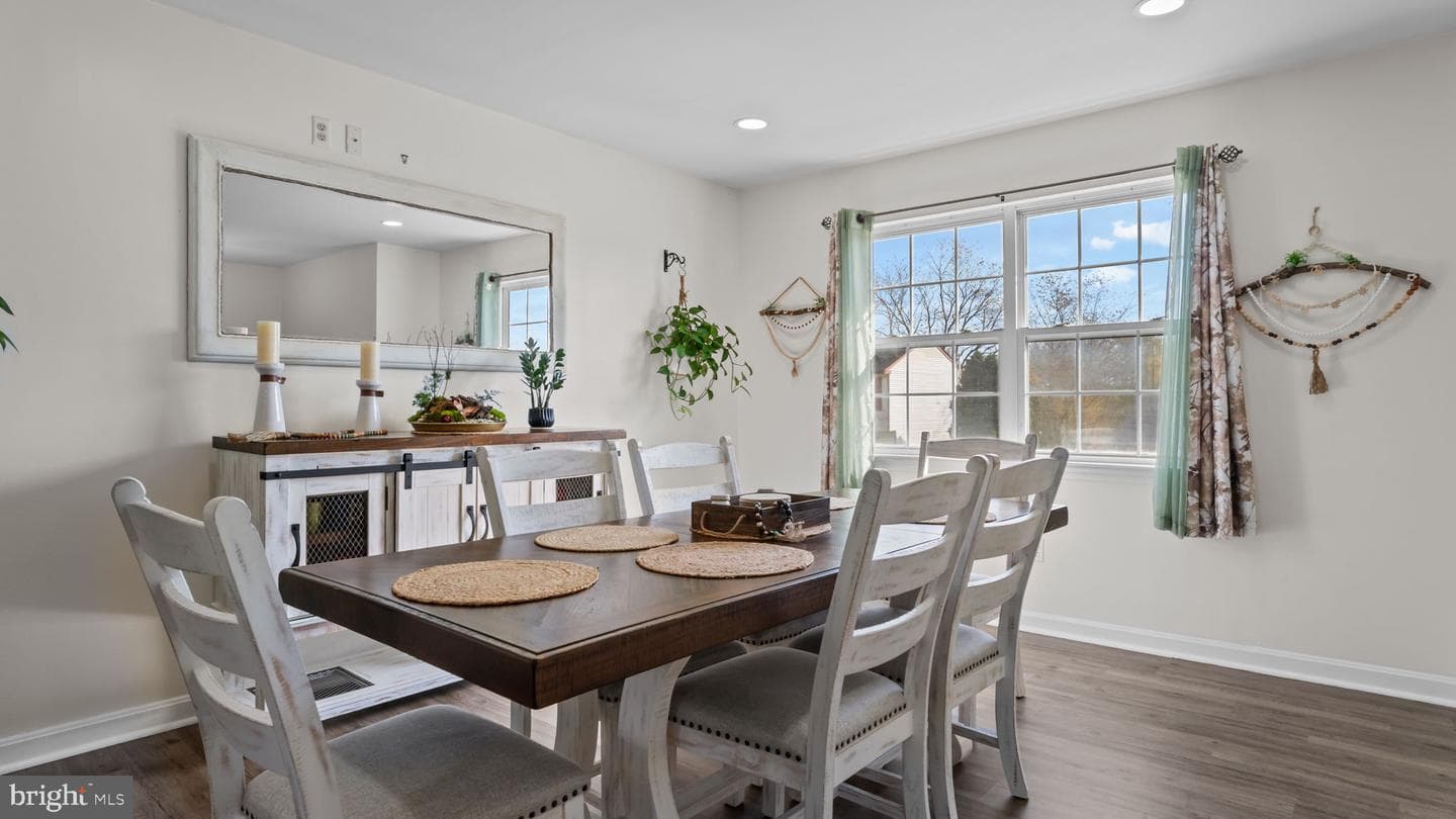 32 Lafayette Avenue photo 2
