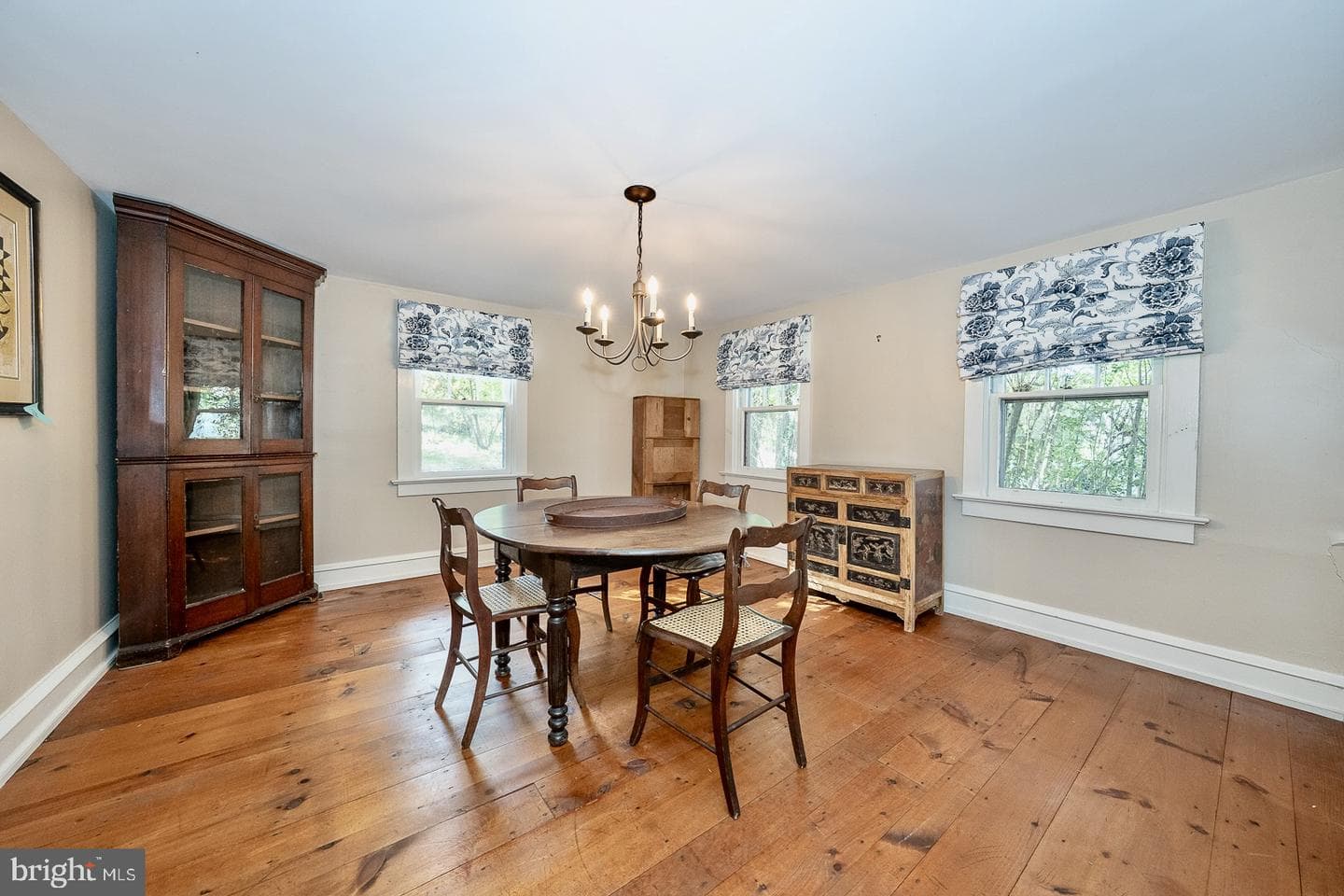 525 Hopewell Road photo 13
