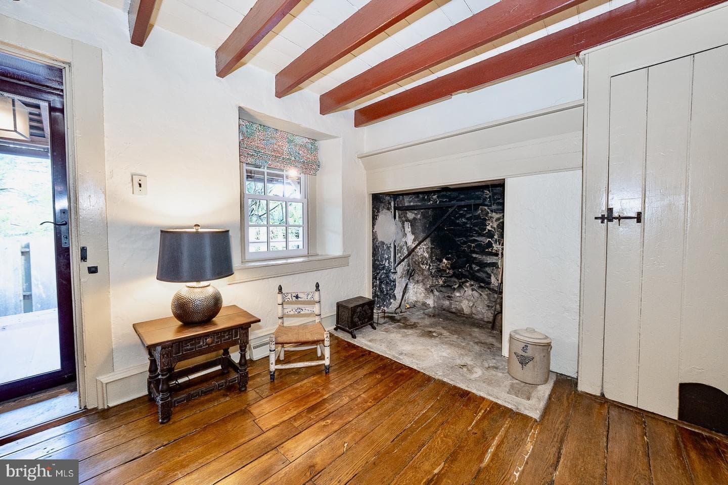 525 Hopewell Road photo 8