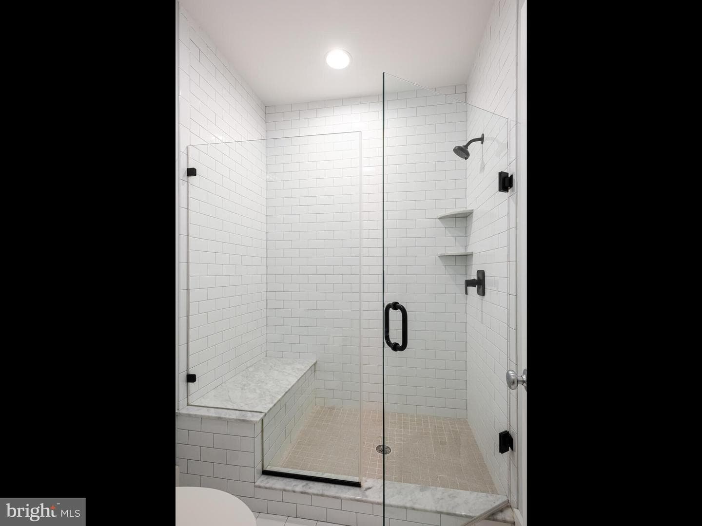 24 Radnor Lane photo 27