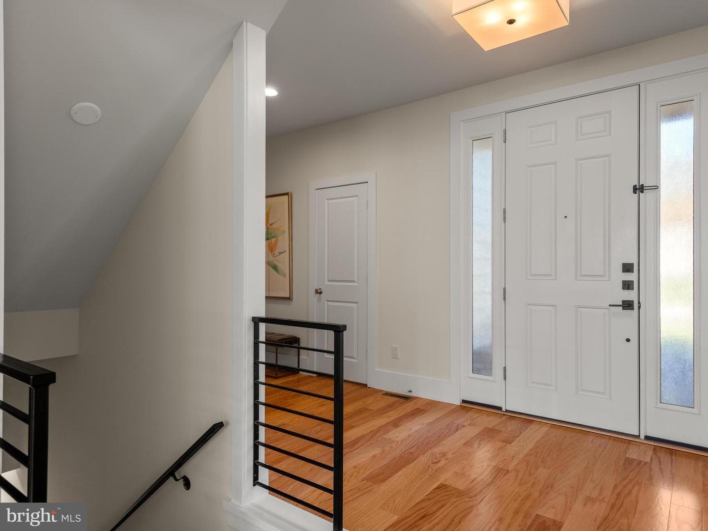 24 Radnor Lane photo 3