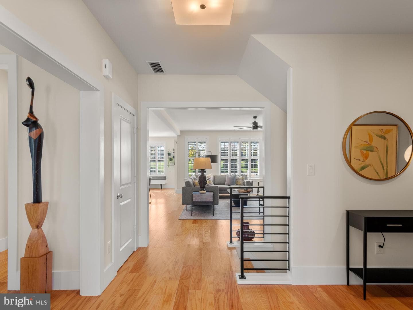 24 Radnor Lane photo 5
