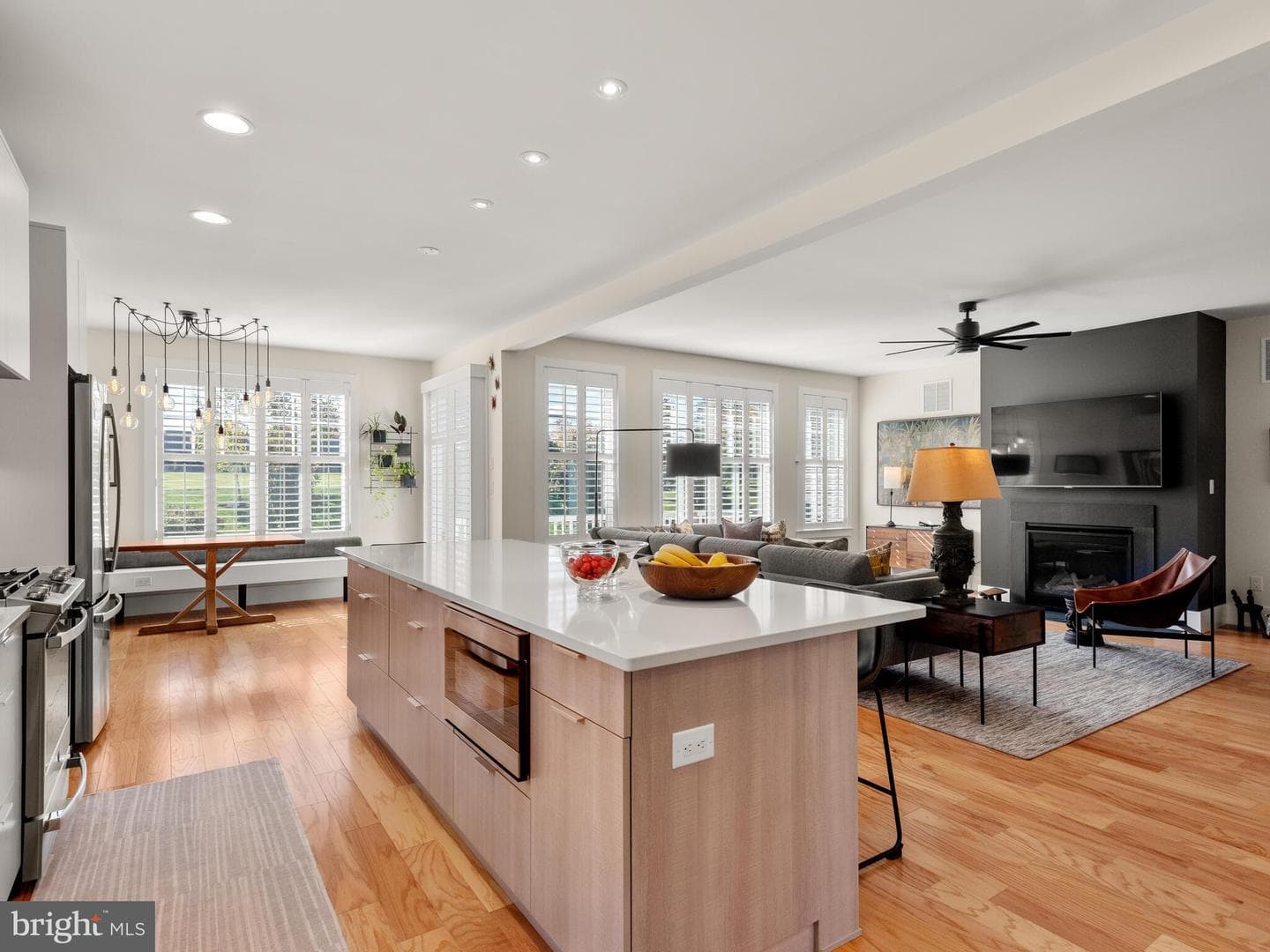 24 Radnor Lane photo 9