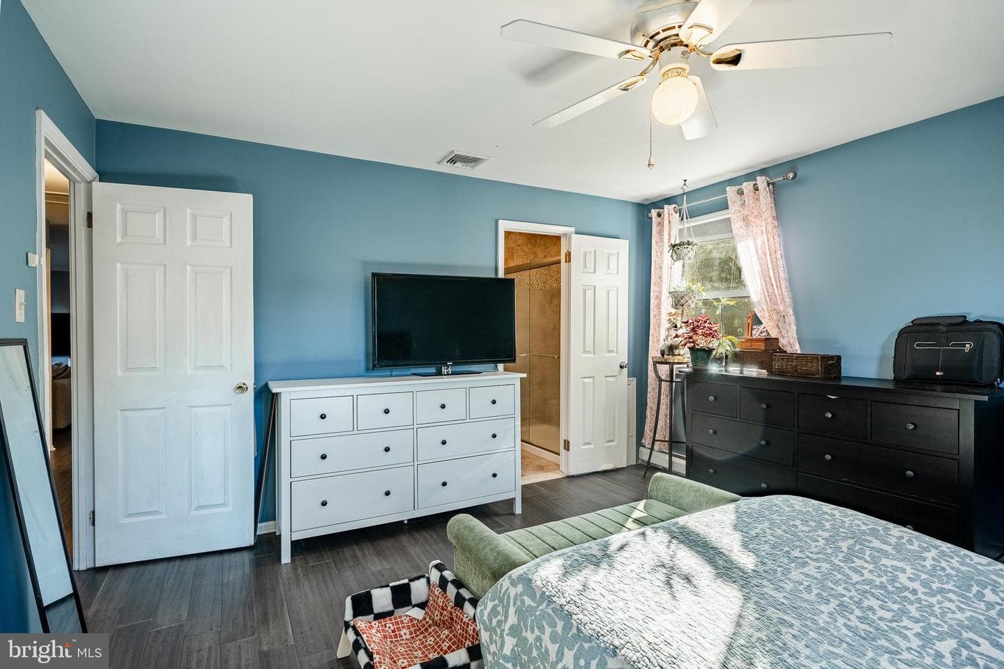 103 Jay Avenue photo 16