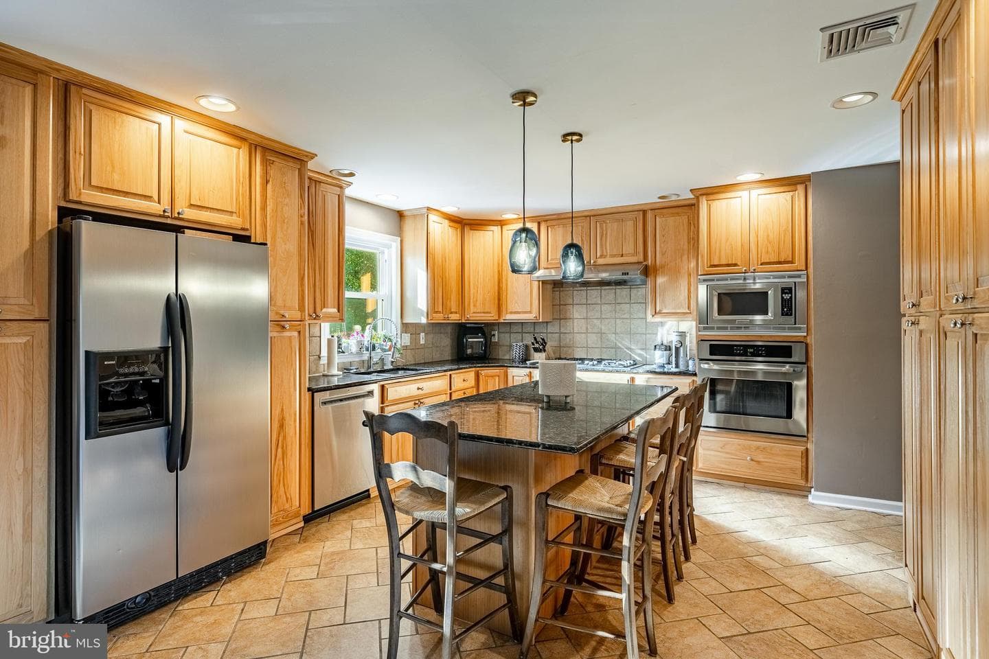 103 Jay Avenue photo 8