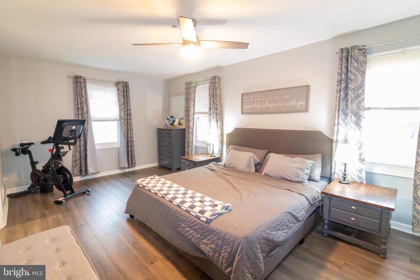 214 Armstead Court photo 15