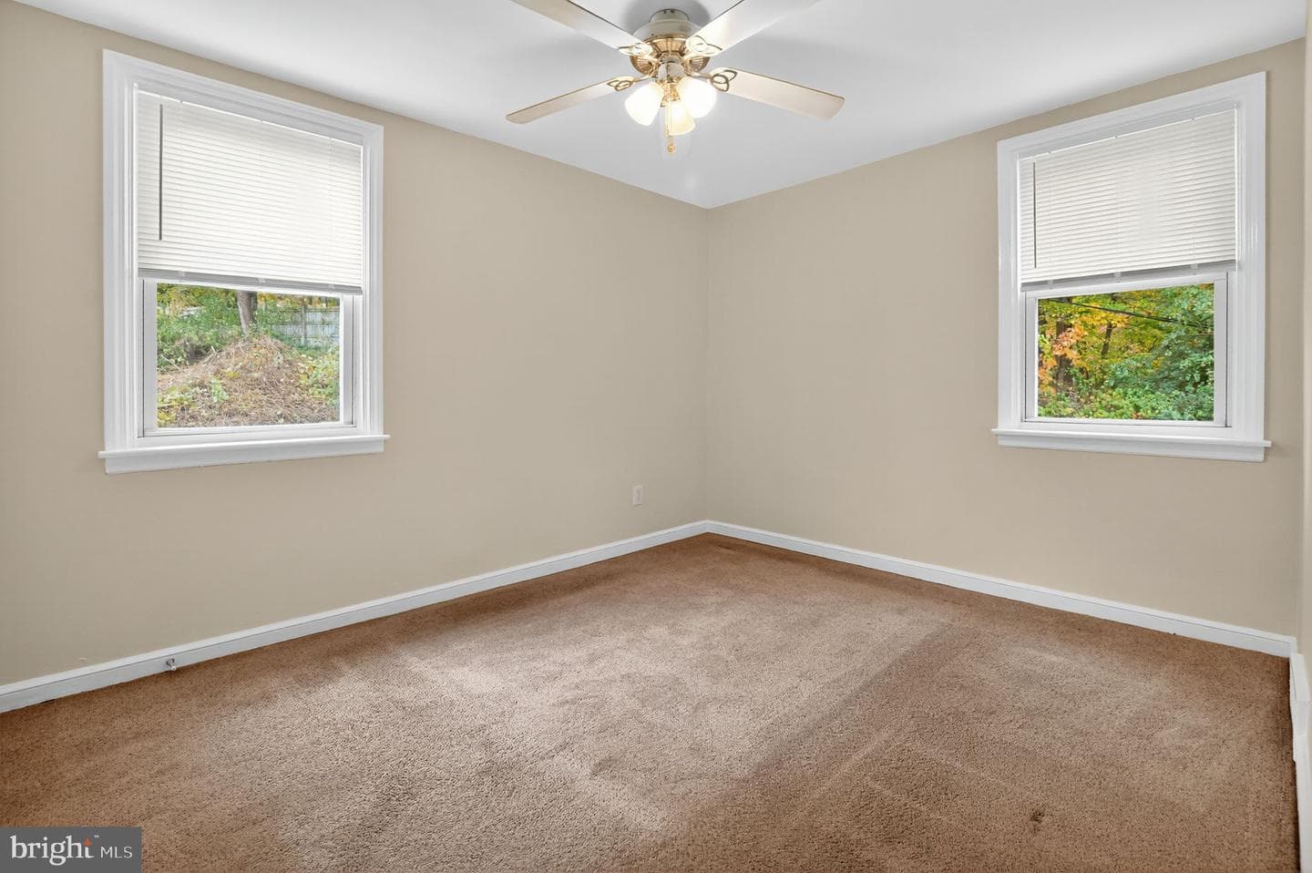 276 Valley View Road photo 8