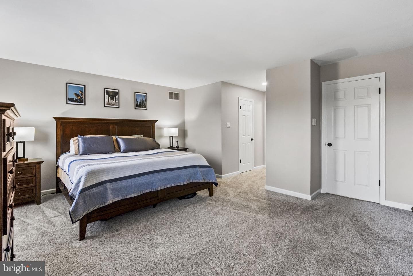 248 Yorkminster Road photo 18