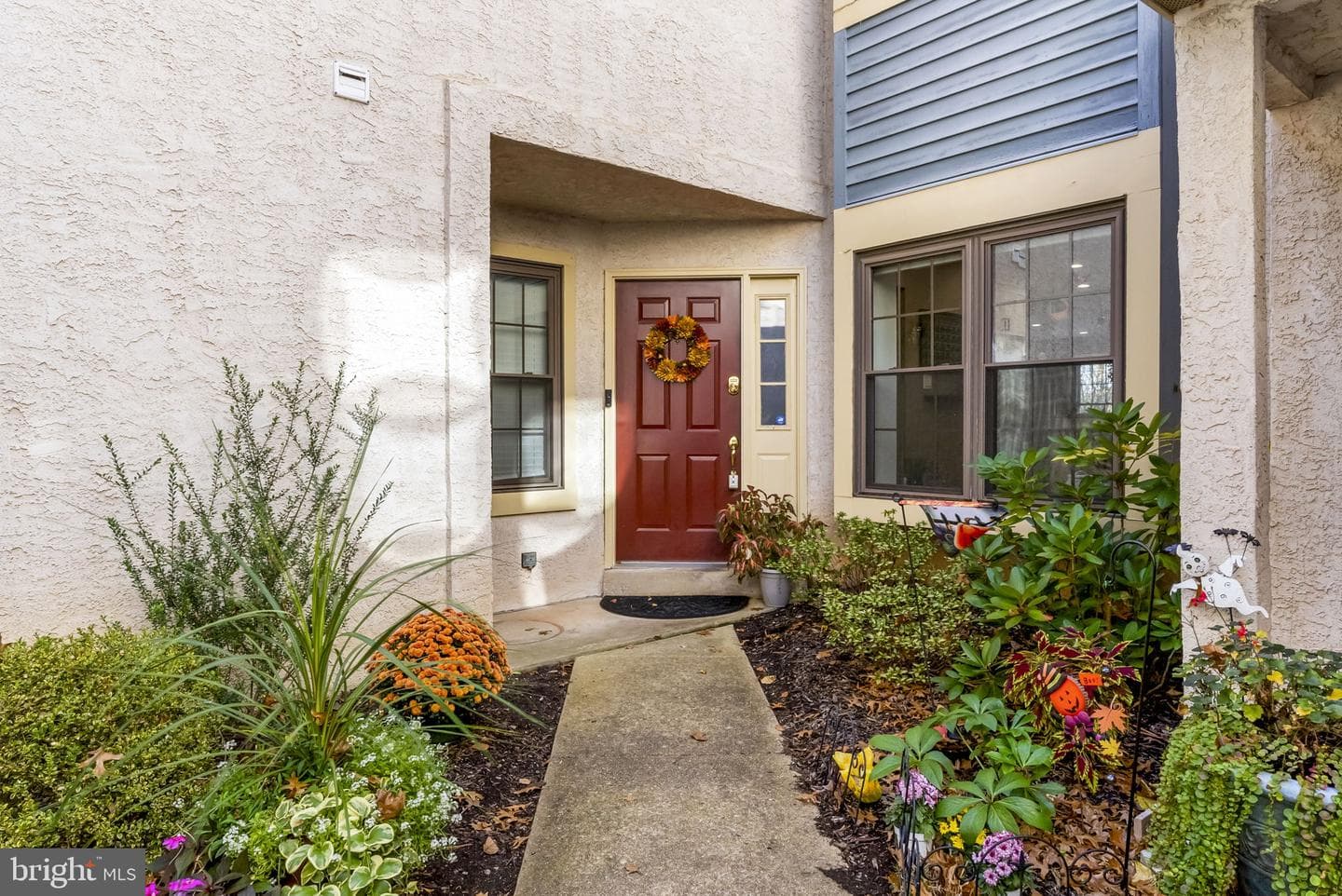248 Yorkminster Road photo 3