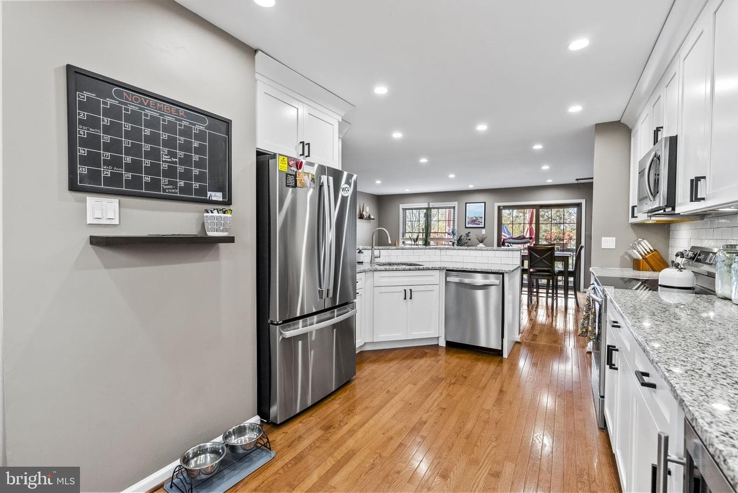 248 Yorkminster Road photo 6