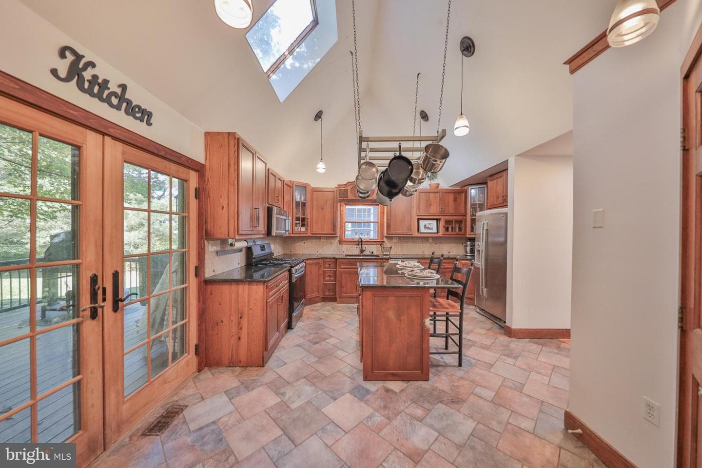 33 Woodland Drive photo 15