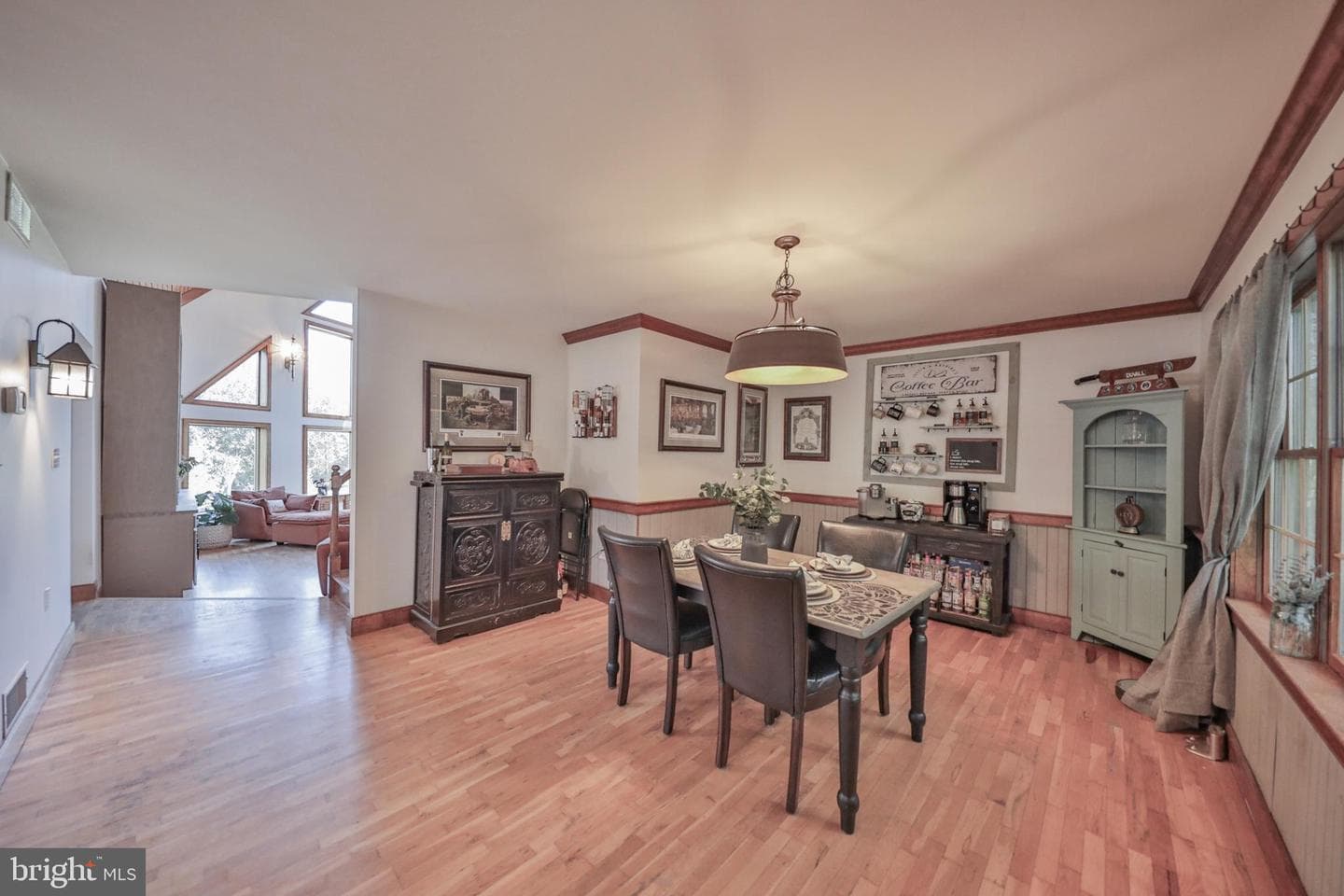 33 Woodland Drive photo 28