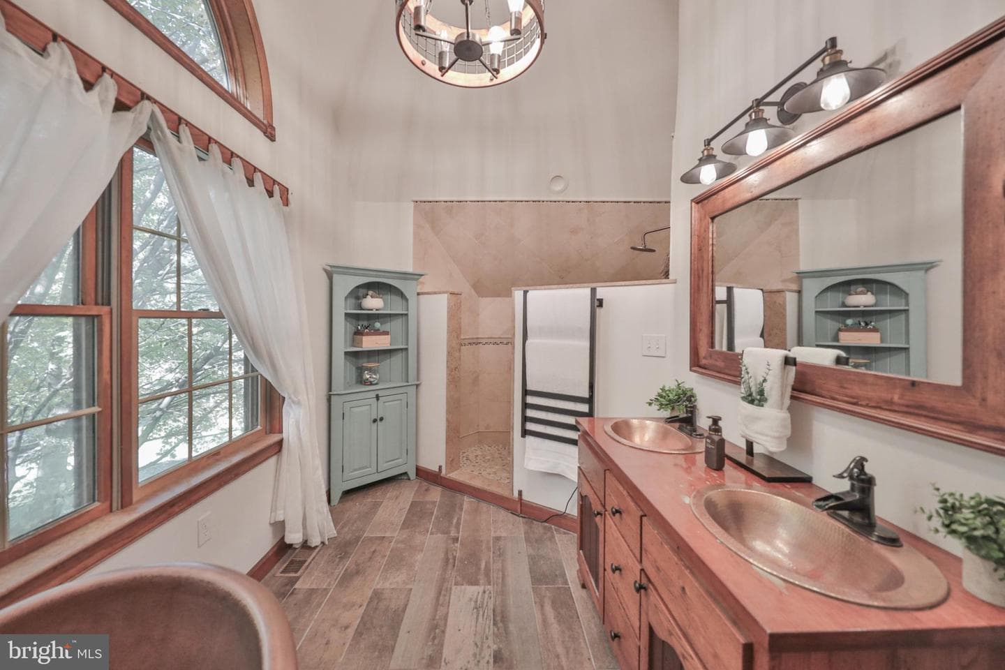 33 Woodland Drive photo 42