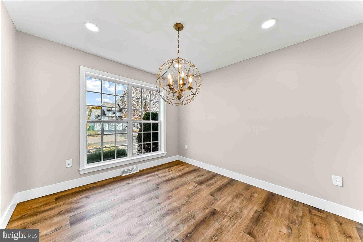 9 Nelson Road photo 16