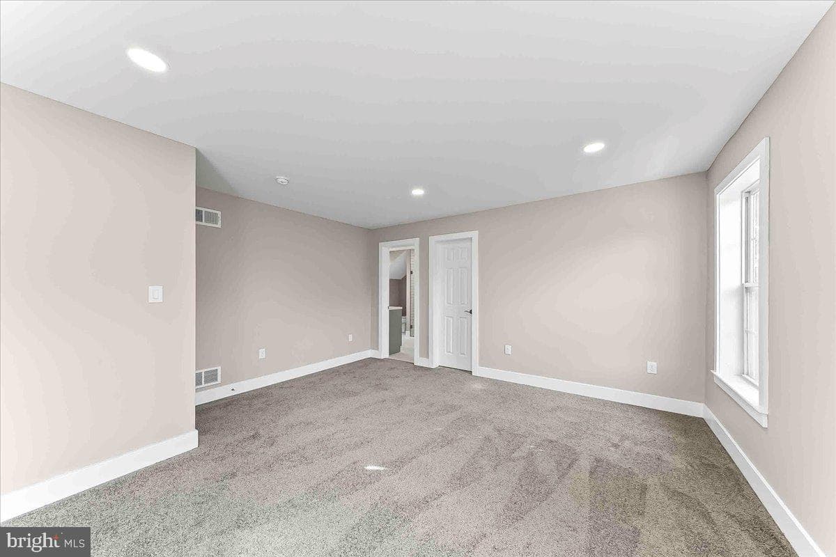 9 Nelson Road photo 21