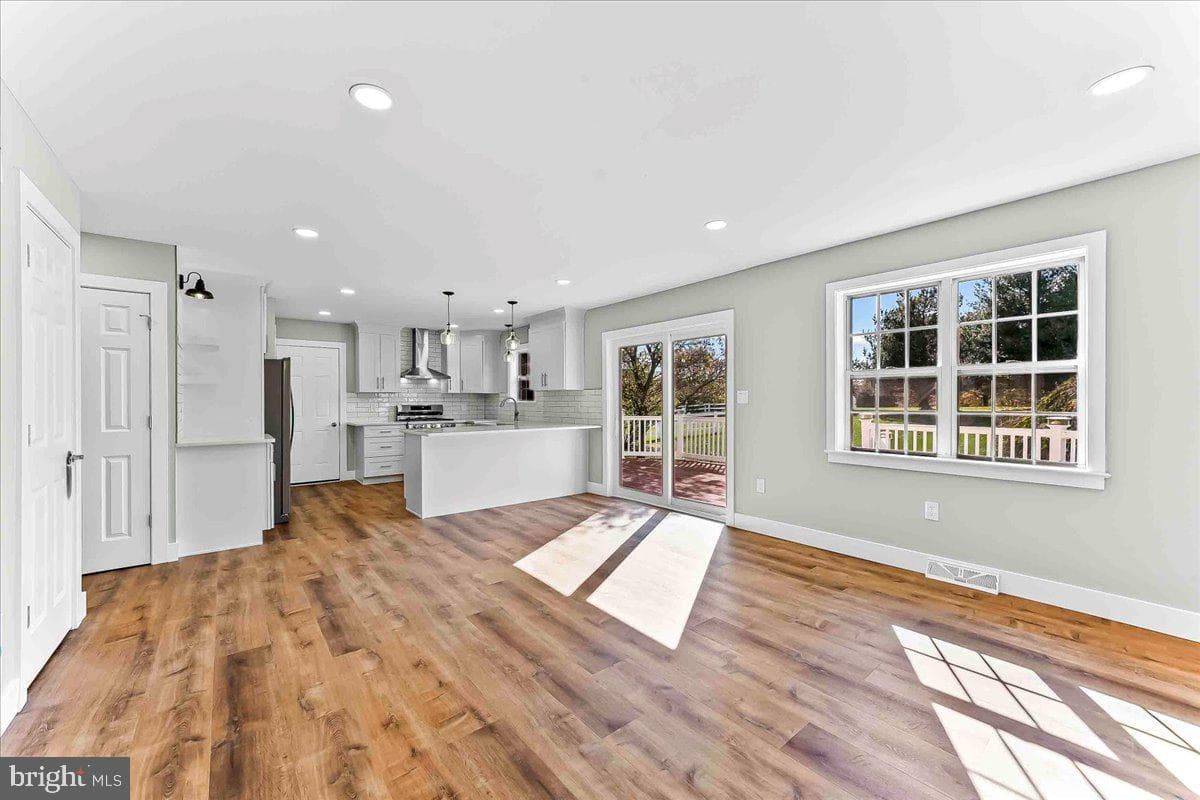 9 Nelson Road photo 9