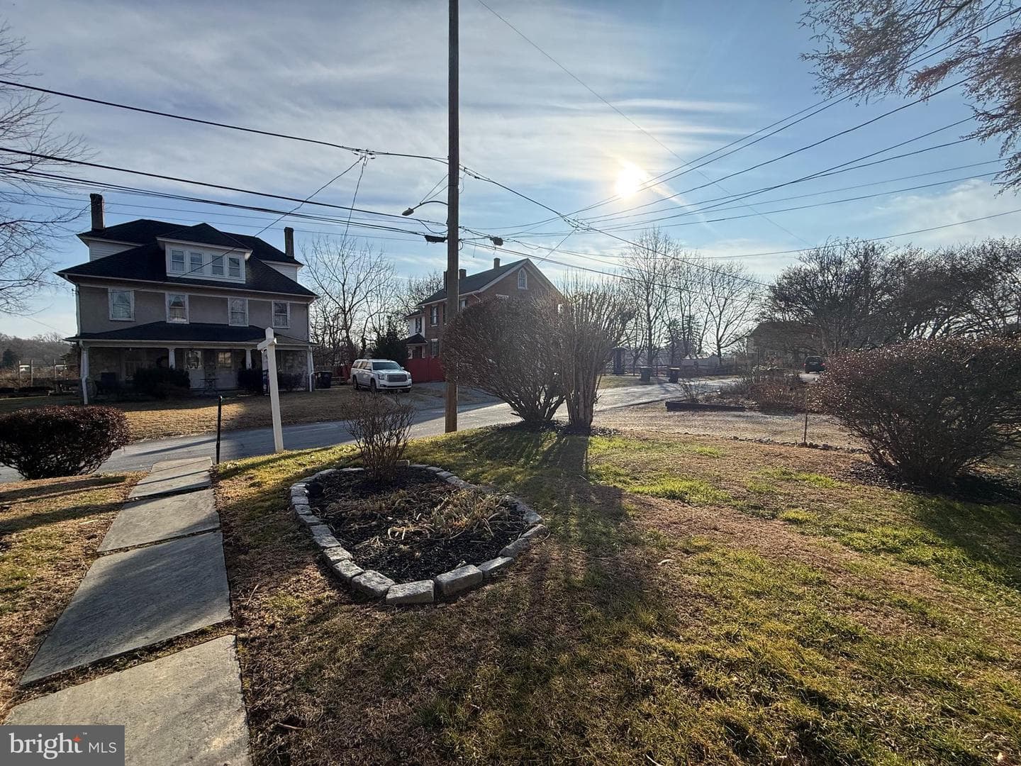 121 E Harmony Road photo 8