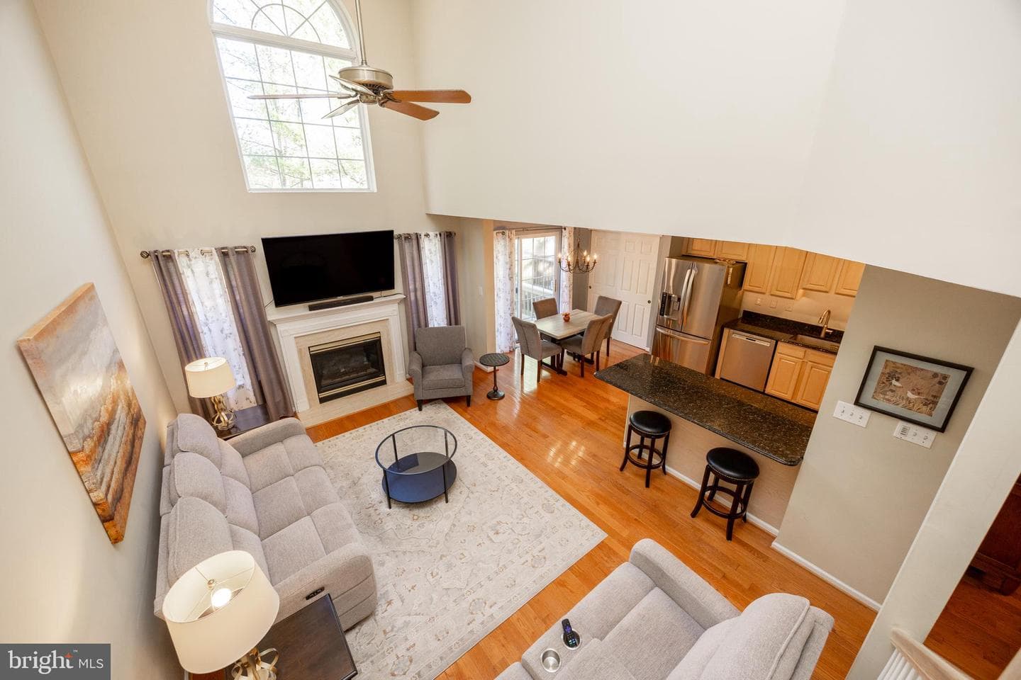 3830 Honey Locust Drive photo 15