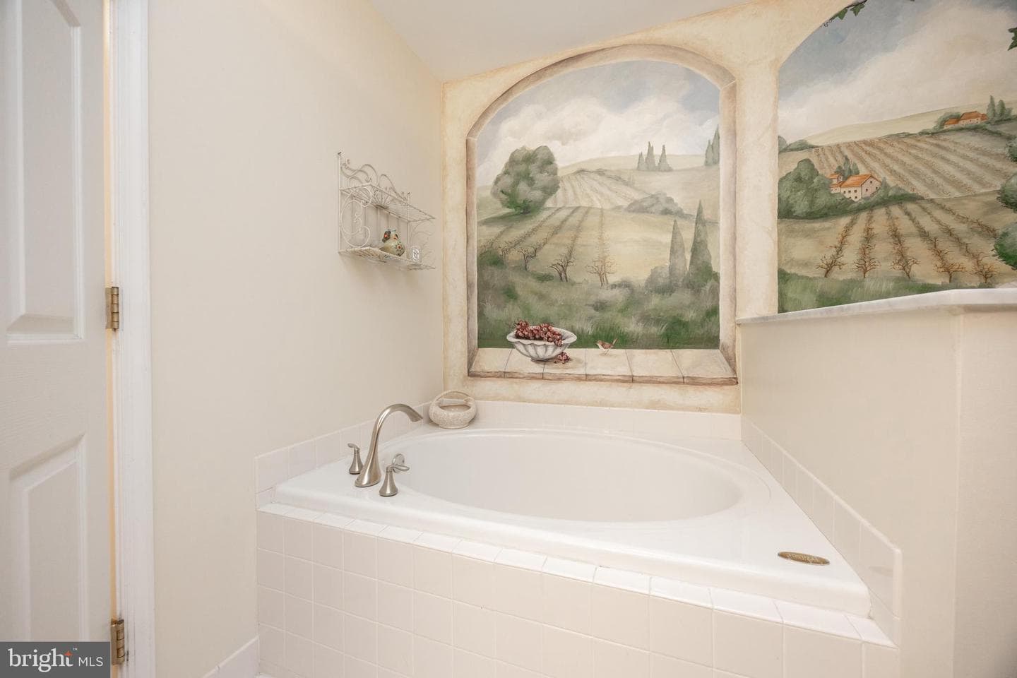 3830 Honey Locust Drive photo 22