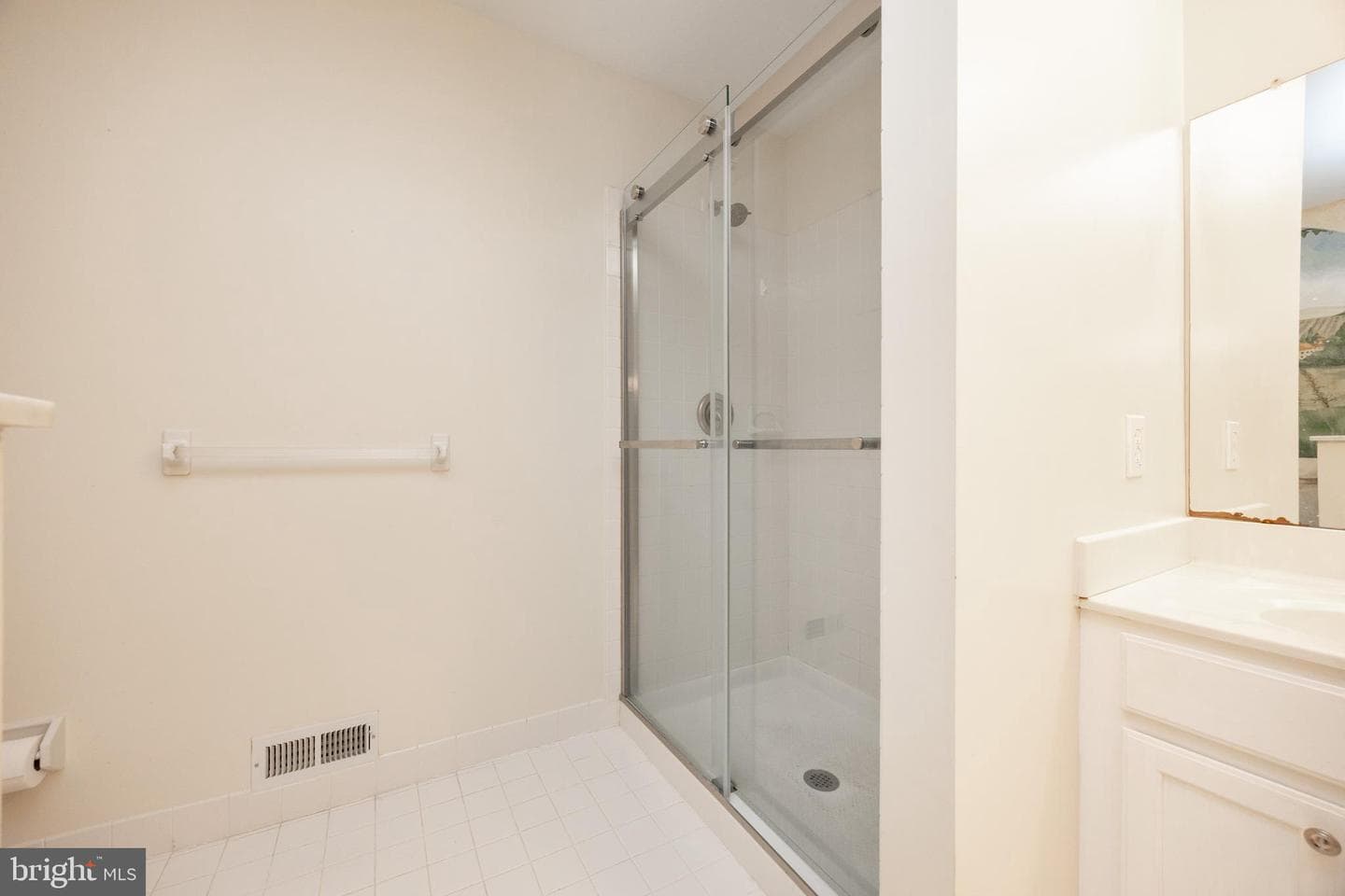 3830 Honey Locust Drive photo 23