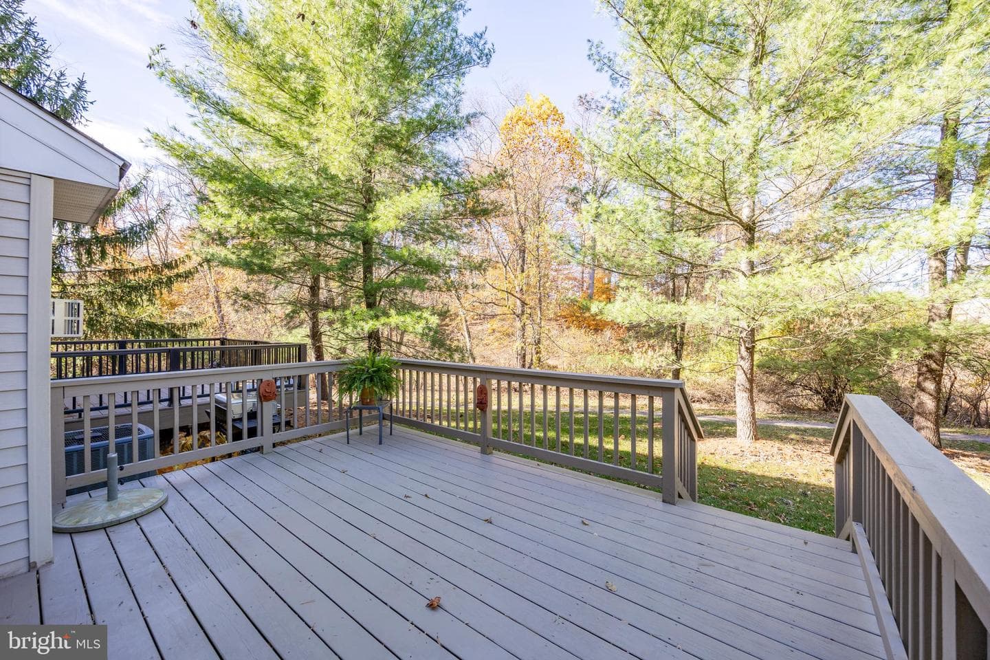3830 Honey Locust Drive photo 31