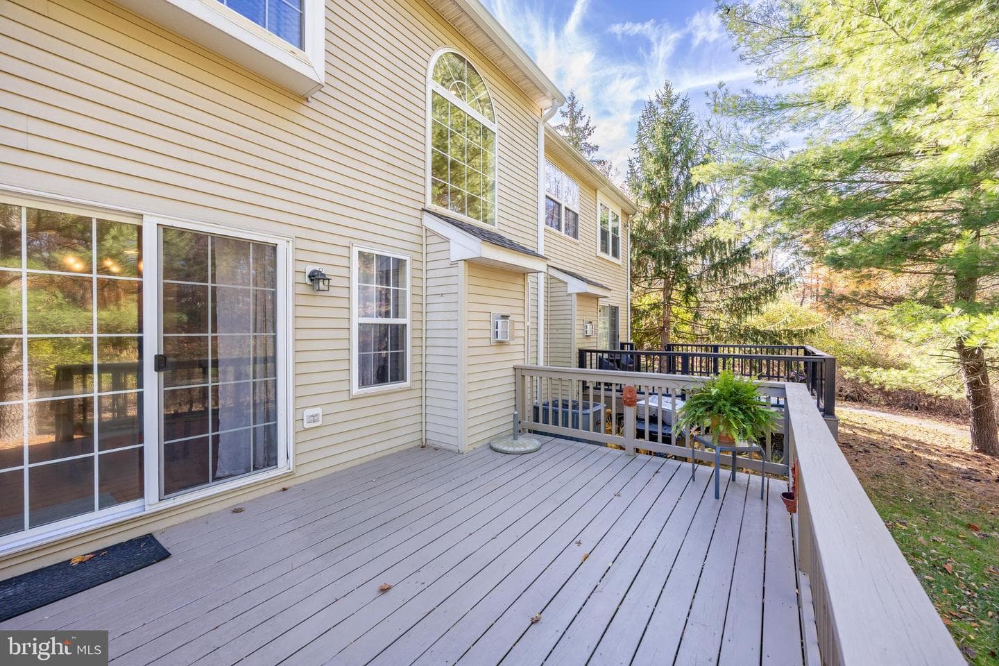 3830 Honey Locust Drive photo 32
