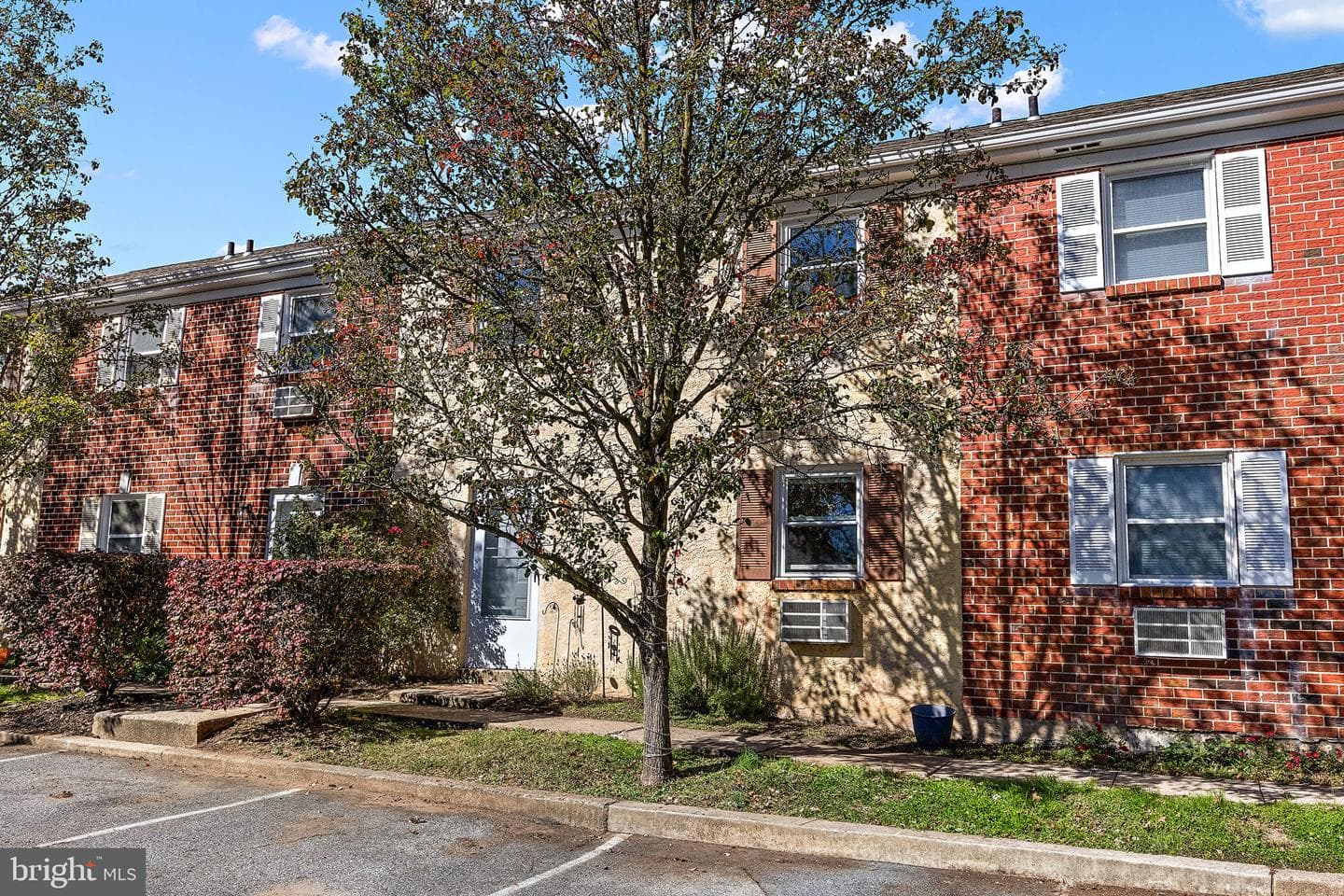117 Railroad Avenue #a7 photo 3