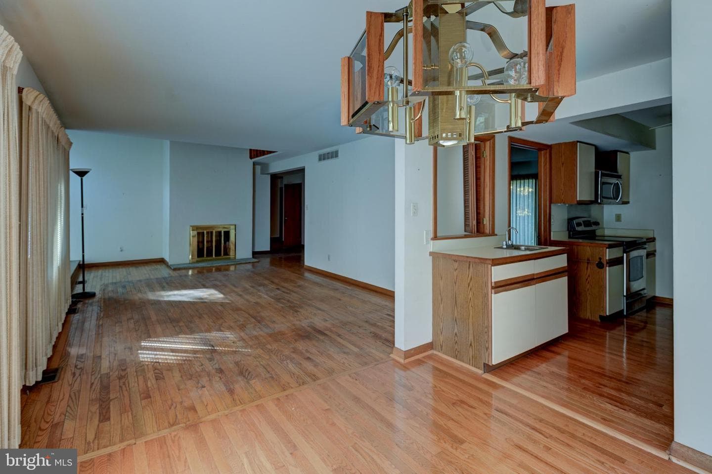 2102 Quail Ridge Drive photo 6