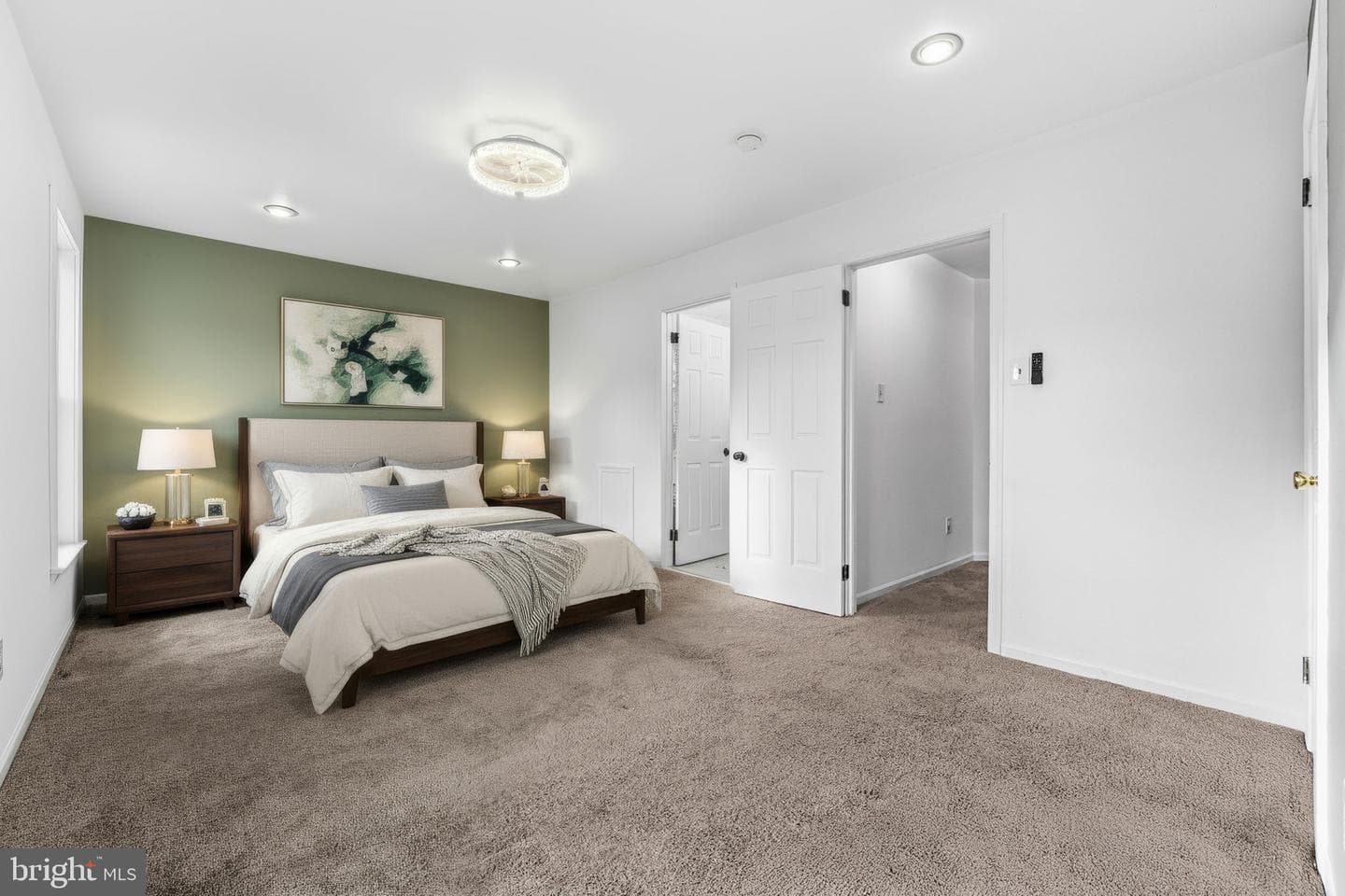 120 Ashley Road photo 4