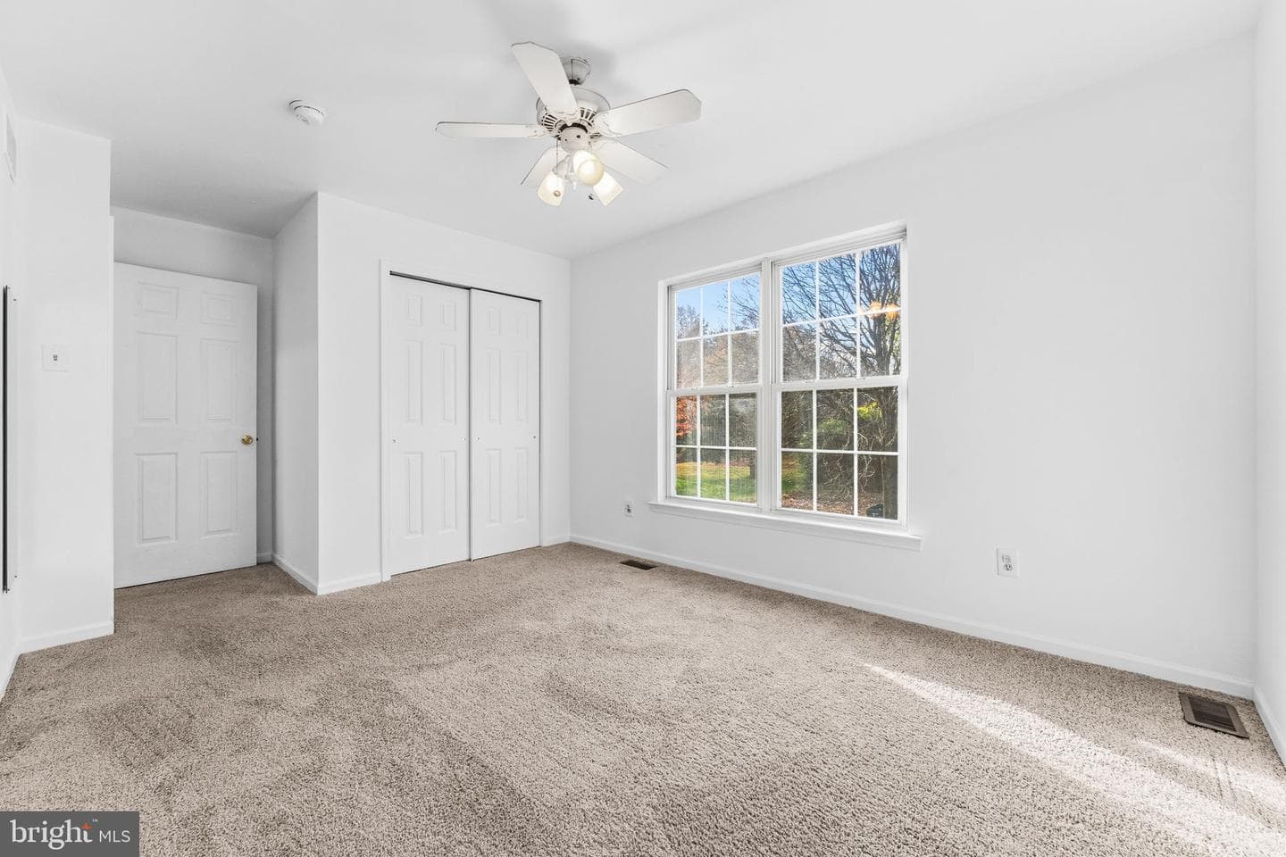 120 Ashley Road photo 40