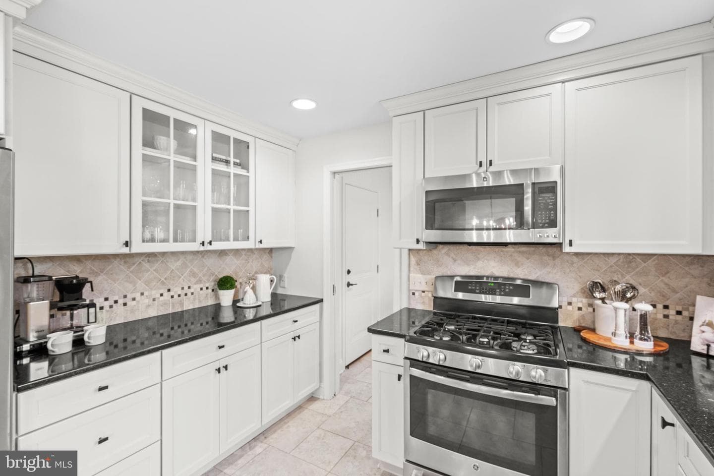 124 Deepdale Road photo 15