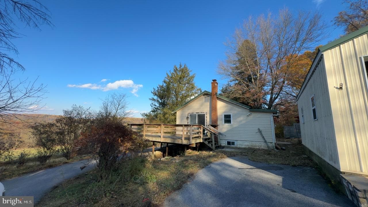 843 N Manor Road photo 1