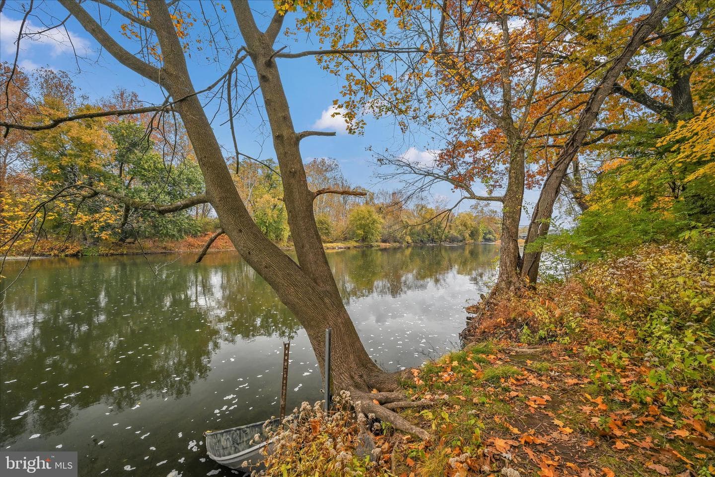 1111 Riverside Drive photo 30