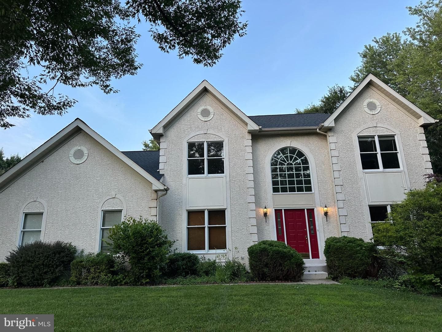 804 Waverly Road photo 1