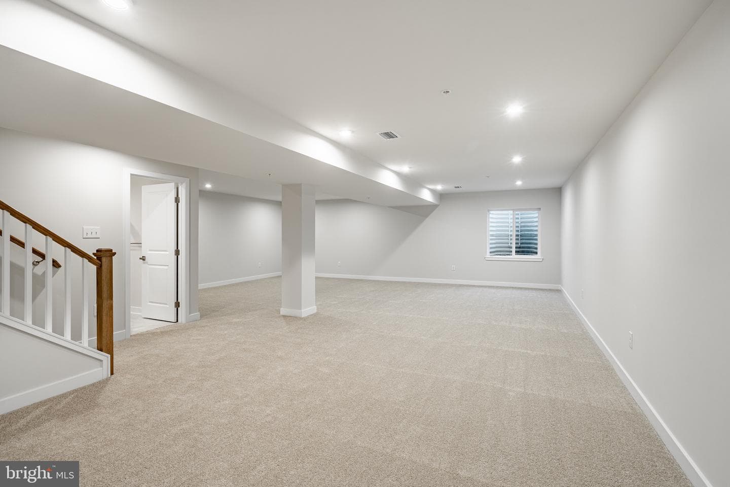 1713 Hydrangea Way photo 30