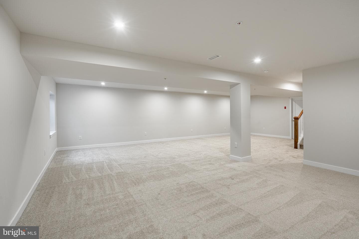 1713 Hydrangea Way photo 31