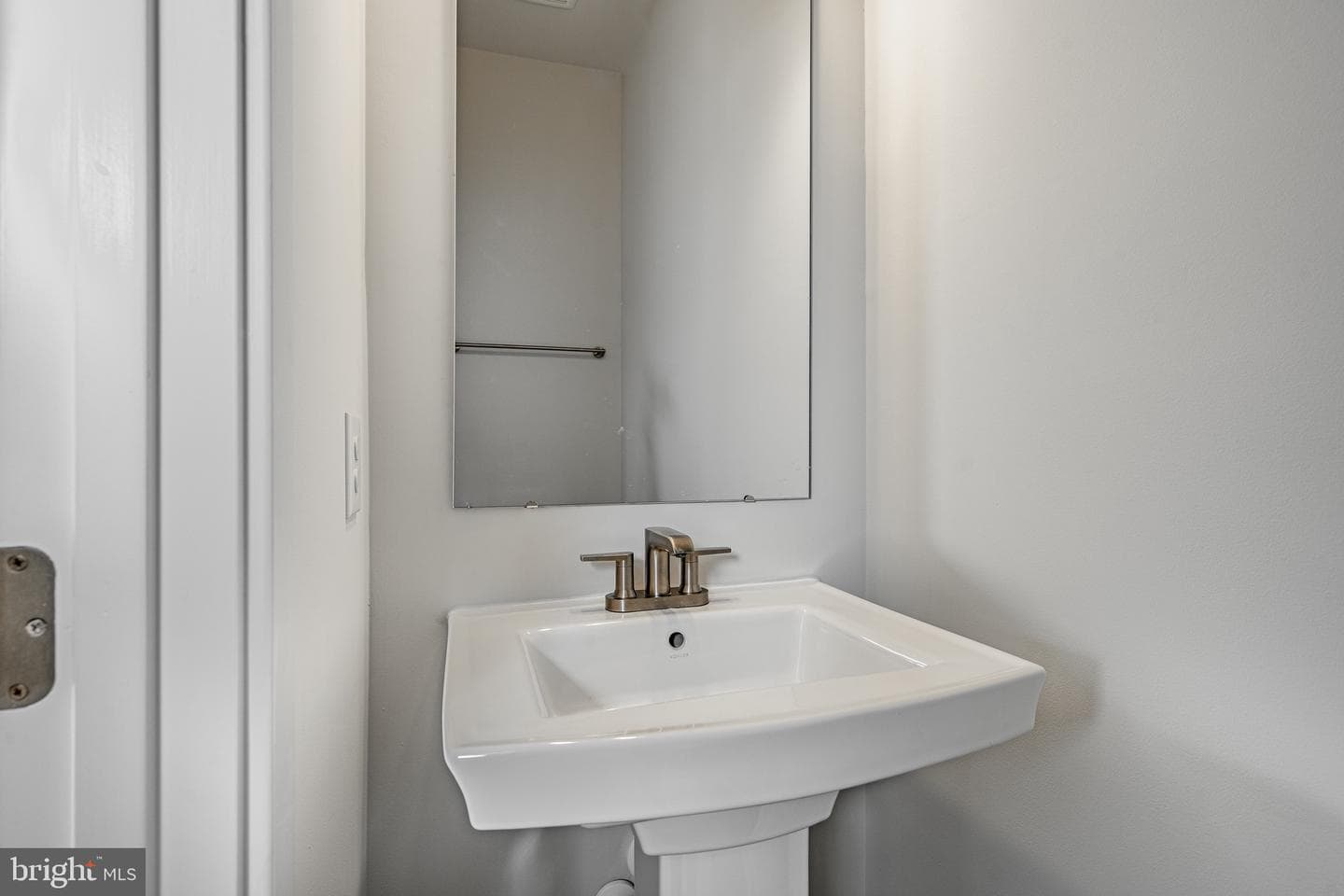 1713 Hydrangea Way photo 37