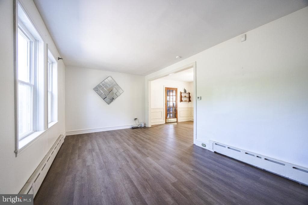 852 Cedar Avenue photo 8