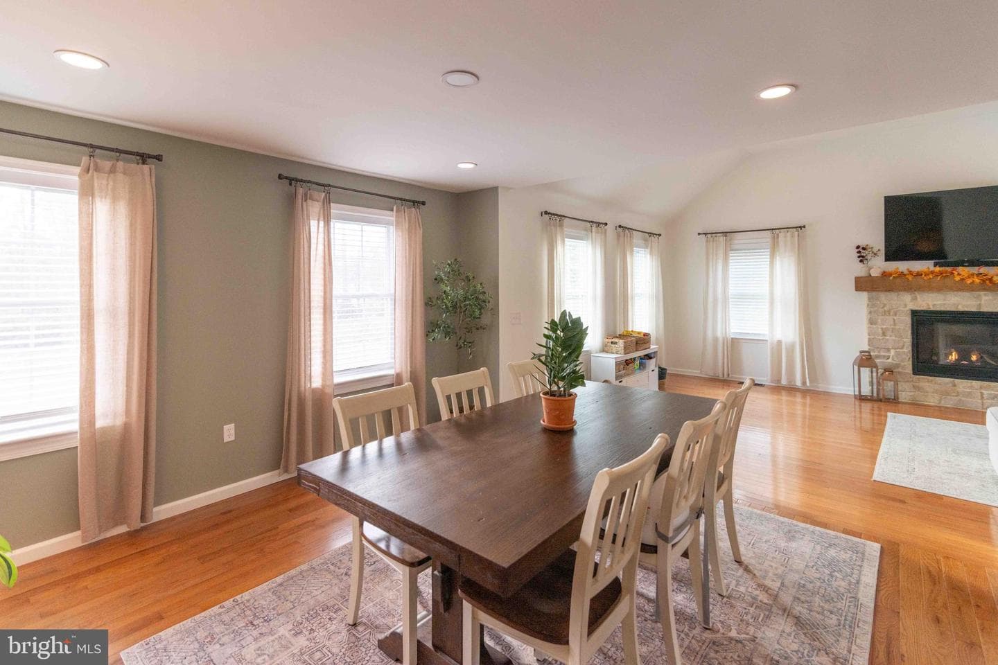 151 S Sandy Hill Road photo 18