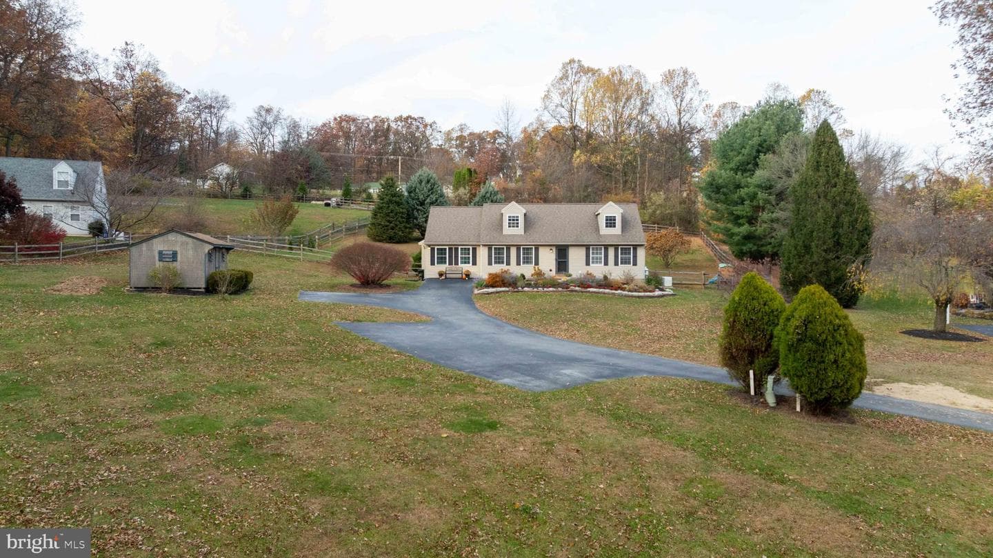 151 S Sandy Hill Road photo 54
