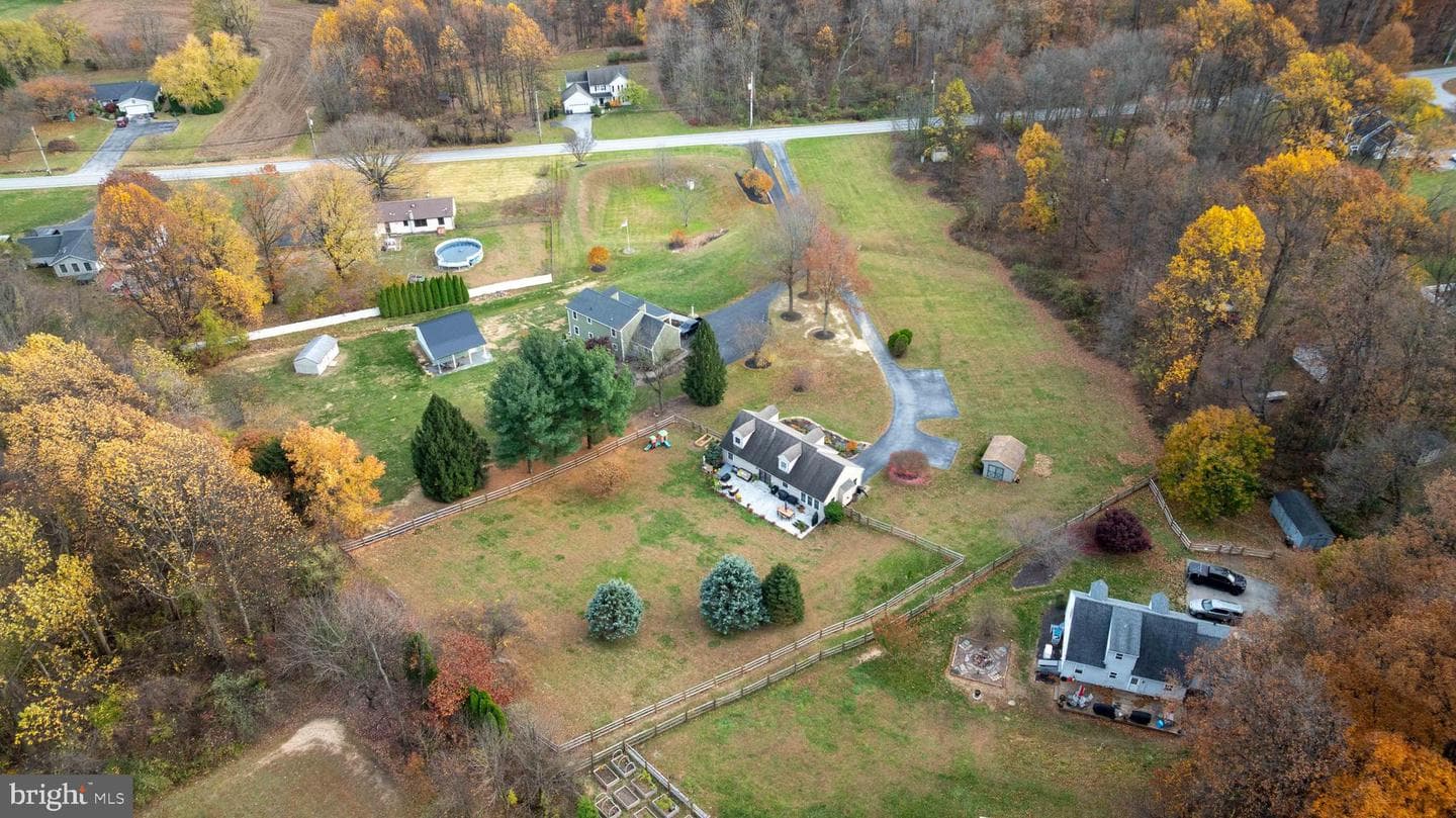 151 S Sandy Hill Road photo 82