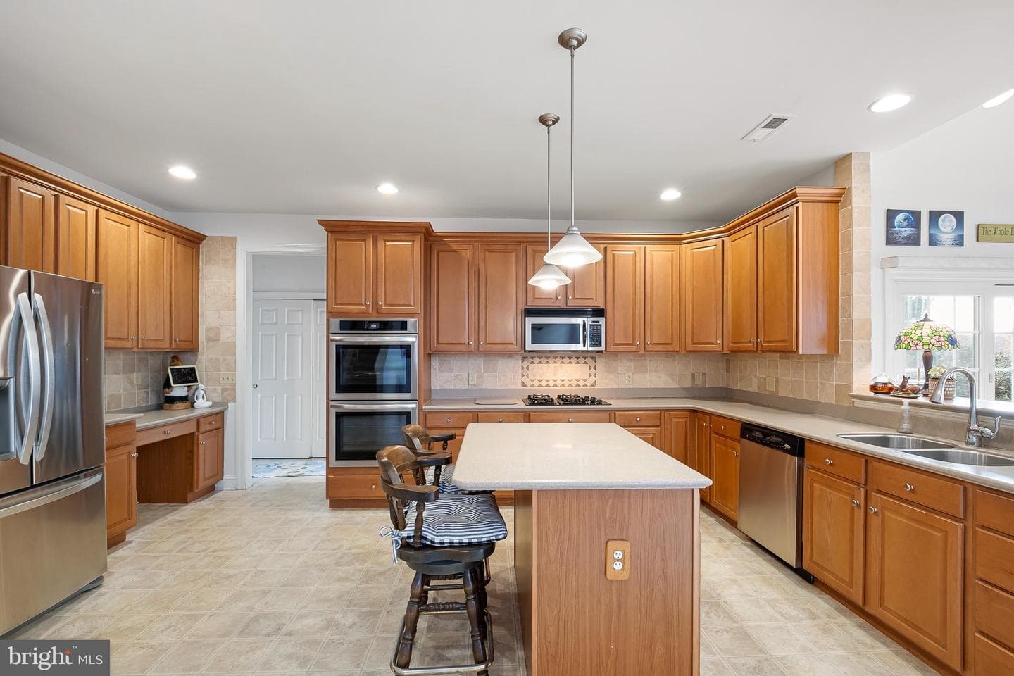 171 Candlewyck Drive photo 9